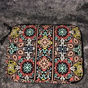 Vera Bradley Floral Laptop zip bag EUC